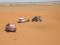 Dunes et 4x4 se suivant